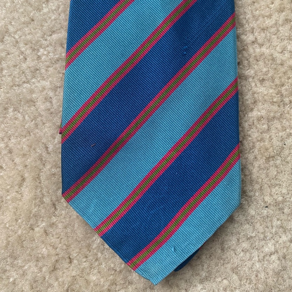 John Comfort Blue And Navy Striped Tie